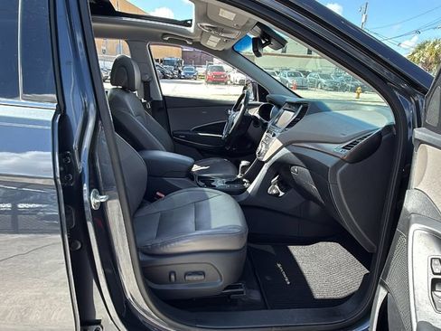 Used 2018 Hyundai Santa Fe FWD image 42