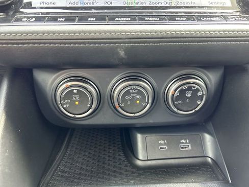 Certified 2024 Nissan Z Performance w/ Floor Mat Package RWD image 18