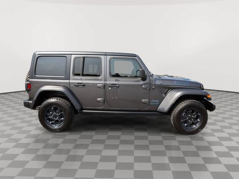 Used 2023 Jeep Wrangler Unlimited w/ Cold Weather Group AWD/4WD image 4