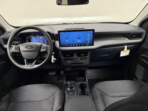 New 2025 Ford Maverick XL image 20