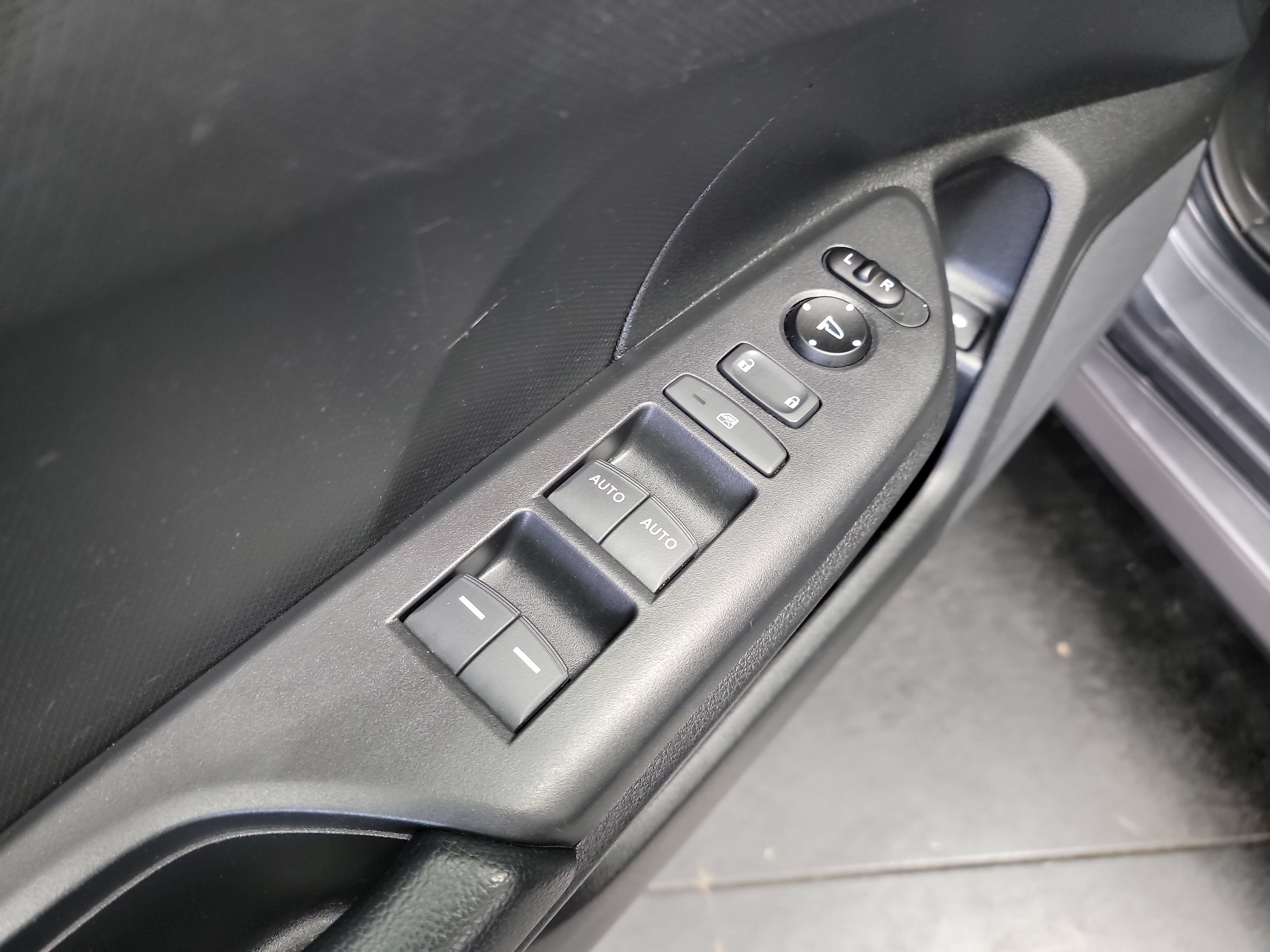 Used 2020 Honda Civic Sport image 14