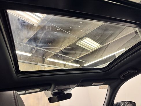 Used 2023 Acura MDX A-Spec image 35