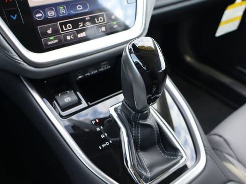 Certified 2025 Subaru Outback Limited w/ Popular Package #2 image 31