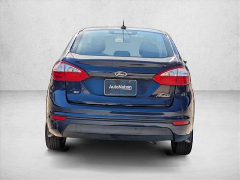 Used 2016 Ford Fiesta SE image 7