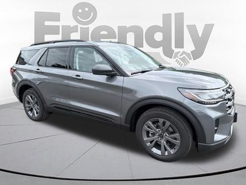 Used 2026 Ford Explorer Active w/ Active Comfort Package AWD/4WD image 10