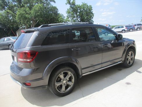 Used 2016 Dodge Journey Crossroad w/ Popular Equipment Group AWD/4WD image 15
