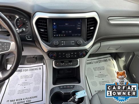 Used 2021 GMC Acadia SLT w/ Preferred Package FWD image 9