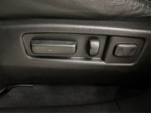 Used 2010 Acura MDX w/ Advance & Entertainment image 23