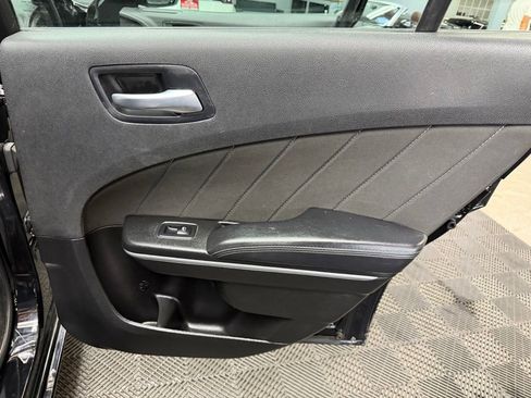 Used 2022 Dodge Charger SXT RWD image 47