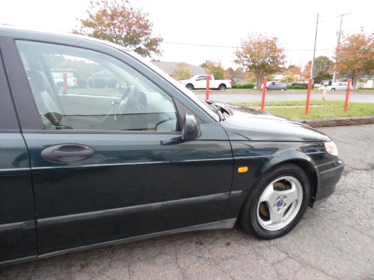 Used 1999 Saab 9-5 2.3T FWD image 4