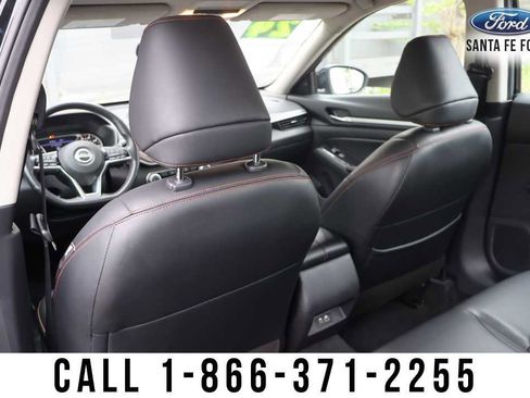 Used 2024 Nissan Altima 2.5 SR image 13