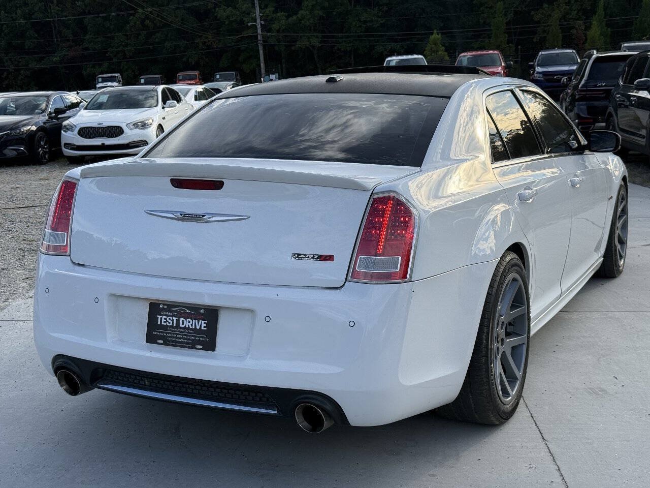 Used 2012 Chrysler 300 SRT8 w/ (19) Premium Speaker Group RWD image 9