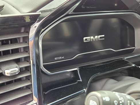Used 2024 GMC Sierra 1500 Elevation w/ LPO, Elevation Black Package RWD image 24