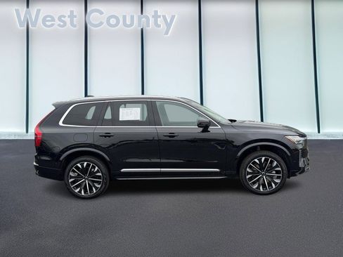 Certified 2025 Volvo XC90 B6 Plus AWD/4WD image 2