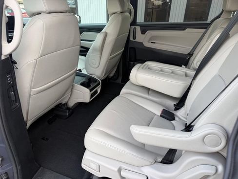 Used 2025 Honda Odyssey EX-L image 19