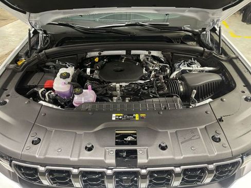 New 2026 Jeep Grand Cherokee L Limited AWD/4WD image 27