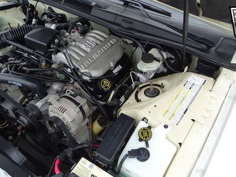 Used 1997 Mercury Cougar XR7 image 21