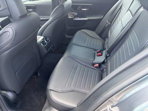 Used 2025 Mercedes-Benz C 300 Sedan image 26