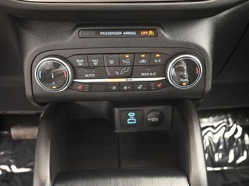 Used 2023 Ford Escape Active AWD/4WD image 18