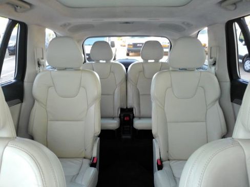 Used 2022 Volvo XC90 T8 Inscription AWD/4WD image 41