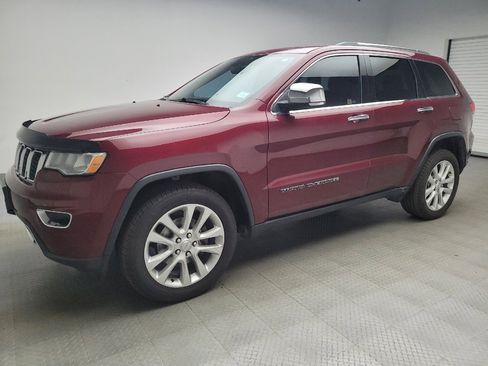 Used 2017 Jeep Grand Cherokee Limited AWD/4WD image 2