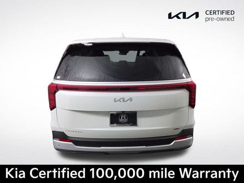 Certified 2026 Kia Carnival LXS FWD image 7