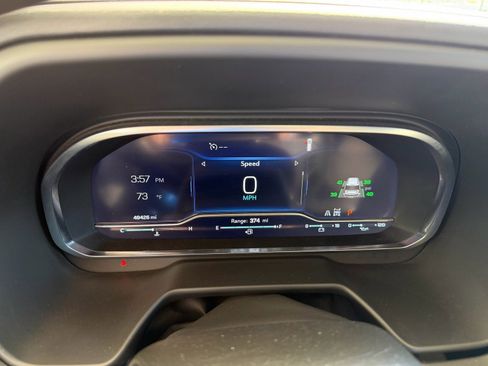 Used 2024 Chevrolet Tahoe LT image 9