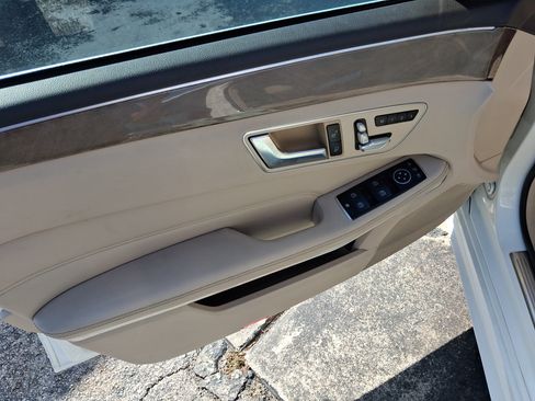 Used 2015 Mercedes-Benz E 350 Sedan image 12