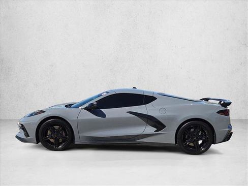 Used 2025 Chevrolet Corvette Stingray Preferred Cpe w/ Z51 Performance Package image 9