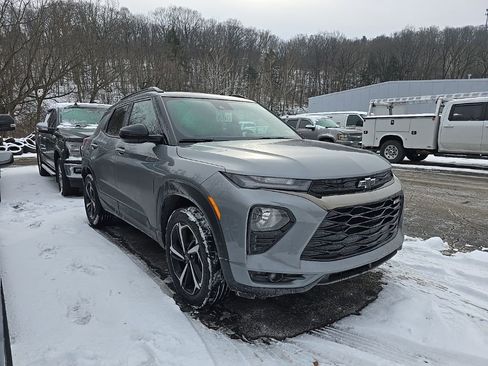 Certified 2023 Chevrolet TrailBlazer RS w/ Convenience Package image 4