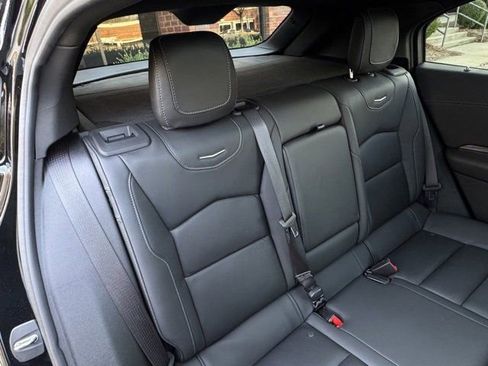 Used 2022 Cadillac XT4 Luxury w/ Cold Weather Package image 31