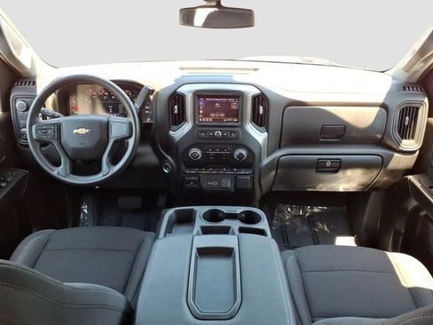 Used 2025 Chevrolet Silverado 2500 Custom w/ Custom Value Package AWD/4WD image 31