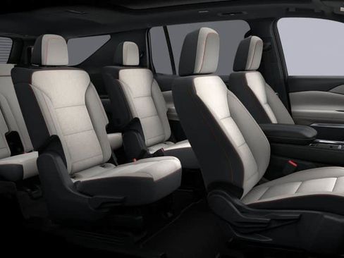 New 2026 Chevrolet Traverse LT w/ Sun and Wheel Package image 32