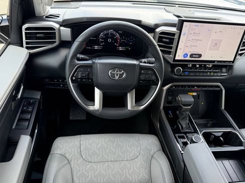 Used 2024 Toyota Tundra Limited AWD/4WD image 22