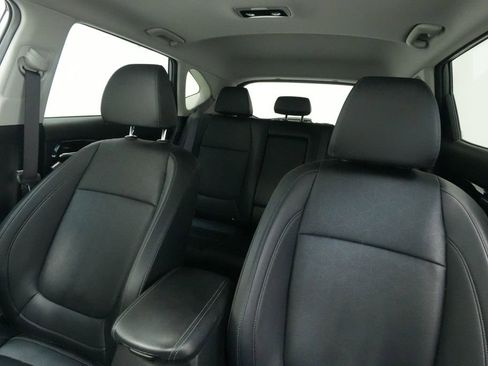 Used 2024 Kia Seltos EX image 14