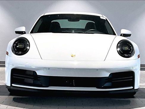 Used 2025 Porsche 911 Carrera image 13