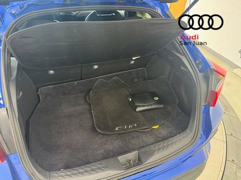 Used 2022 Toyota C-HR XLE FWD image 13