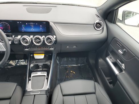 Used 2025 Mercedes-Benz GLA 250 GLA 250 image 14