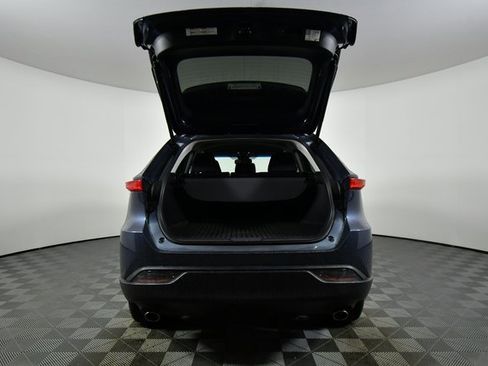 Used 2024 Toyota Venza LE image 25