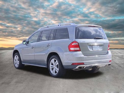 Used 2010 Mercedes-Benz GL 450 4MATIC image 7