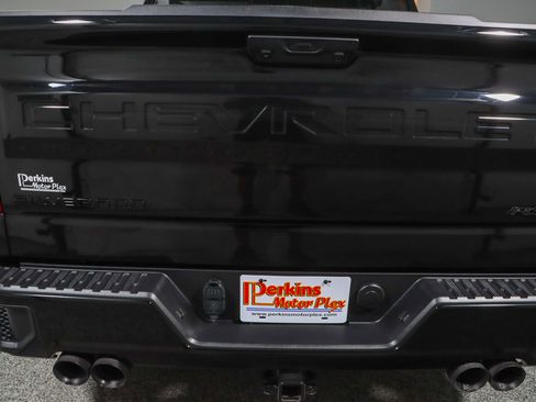Used 2025 Chevrolet Silverado 1500 RST w/ Convenience Package II AWD/4WD image 8