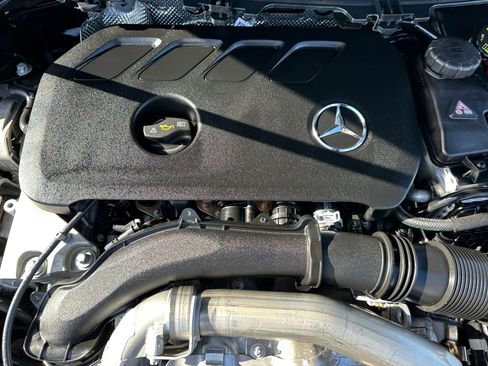 Certified 2026 Mercedes-Benz GLA 250 4MATIC image 34