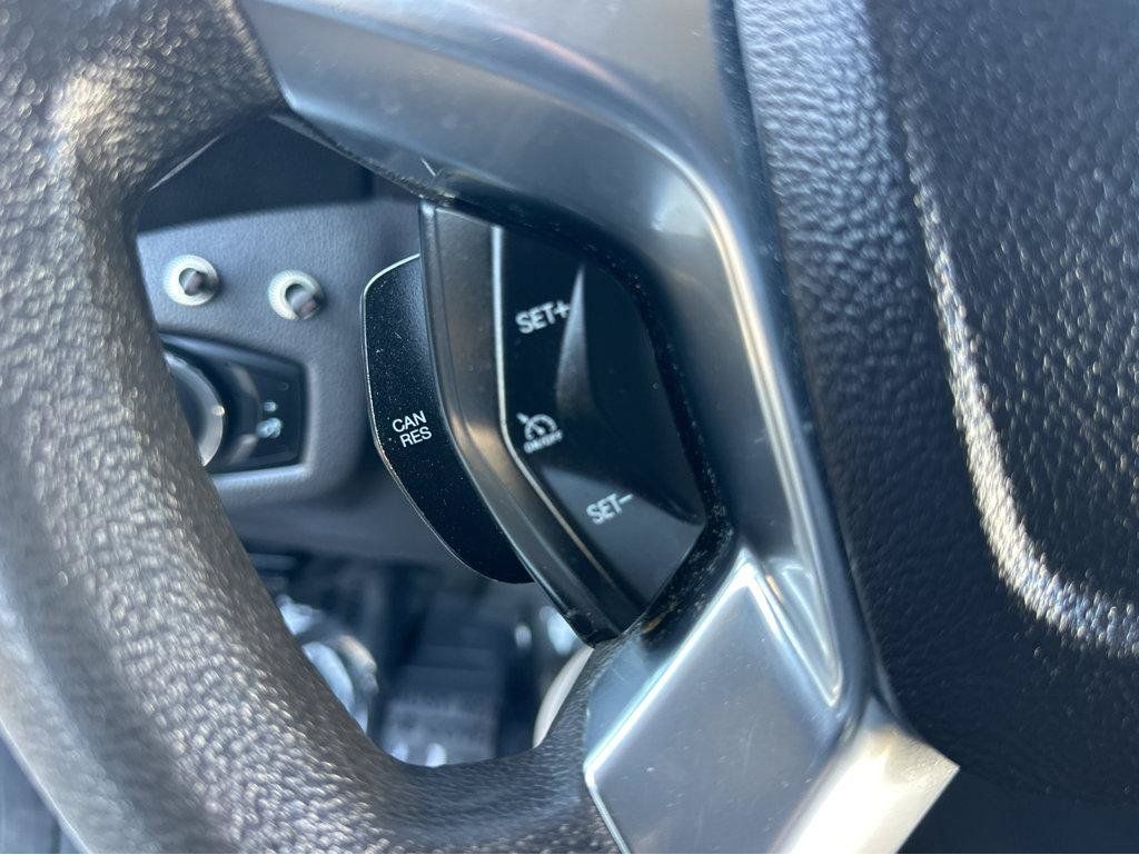 Used 2015 Ford Transit Connect XL FWD image 27
