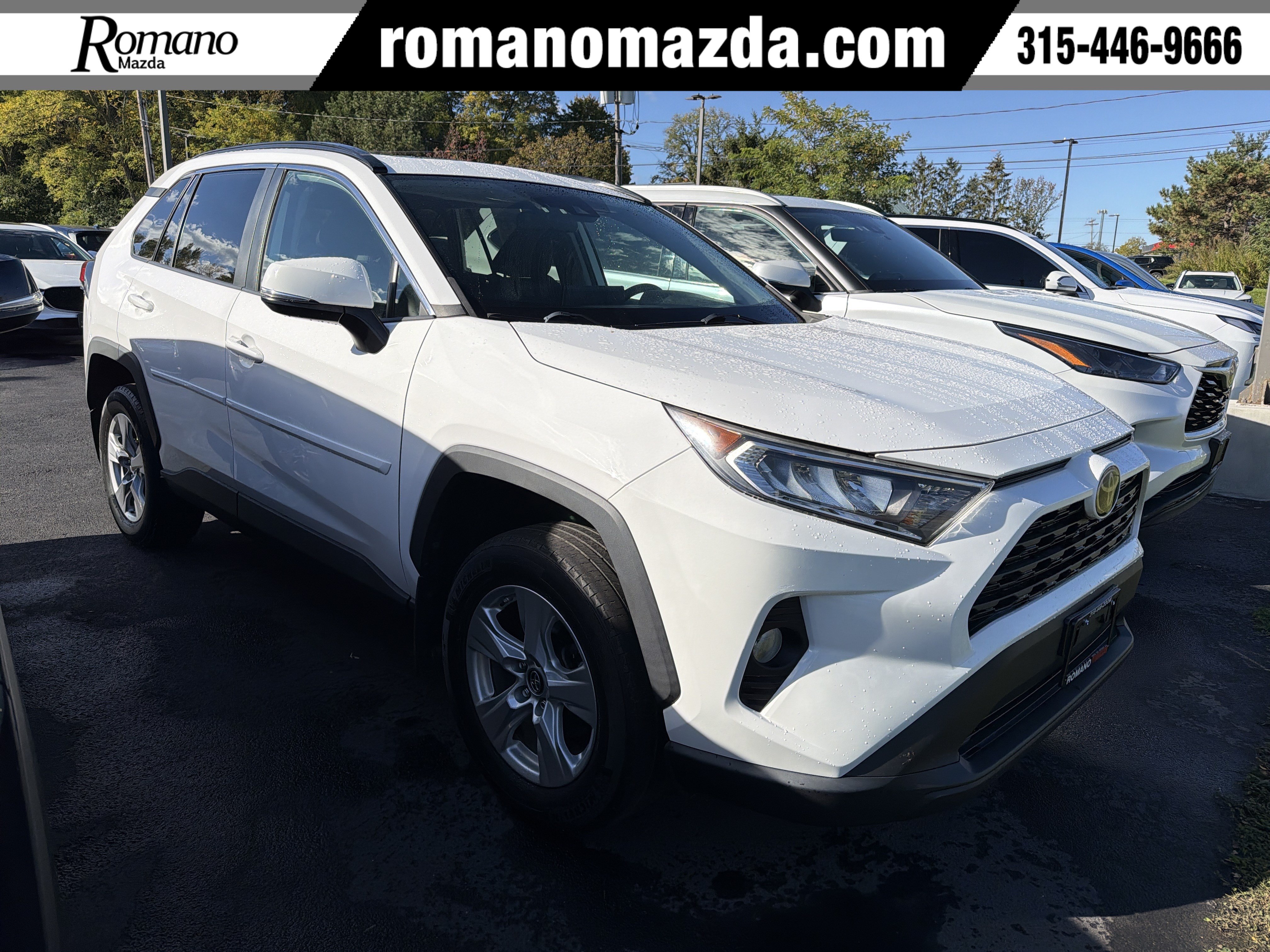 Used 2019 Toyota RAV4 XLE w/ Convenience Package AWD/4WD image 1