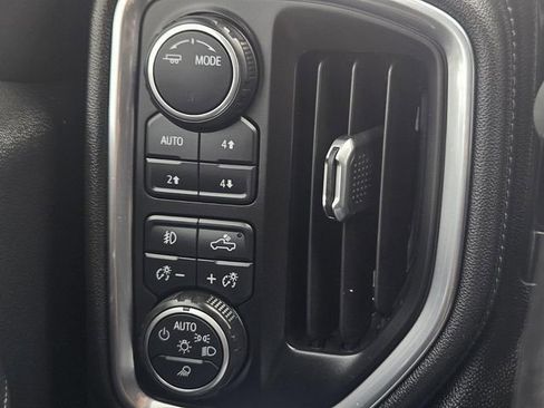 Used 2021 Chevrolet Silverado 1500 RST w/ Texas Edition Plus AWD/4WD image 28
