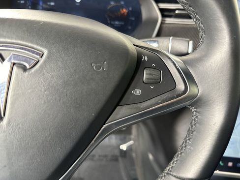 Used 2016 Tesla Model S 85D image 13