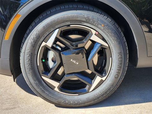 New 2026 Kia Sportage EX image 6