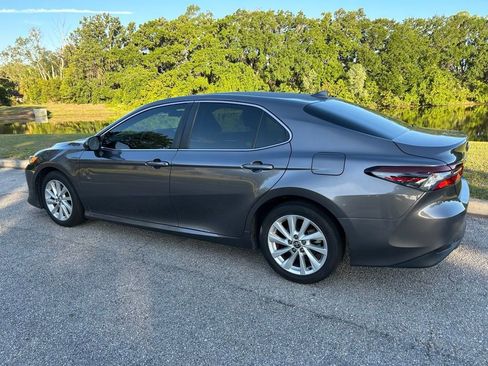 Used 2023 Toyota Camry LE FWD image 3
