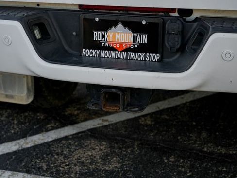 Used 2018 RAM 3500 Laramie Longhorn image 10