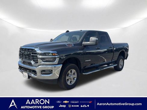 Used 2026 RAM 2500 Big Horn AWD/4WD image 1